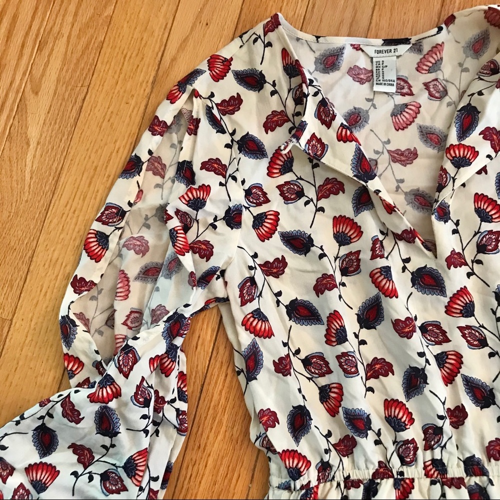 Forever 21 Floral 3/4 Sleeve Cold-Shoulder Dress - Picture 5 of 6